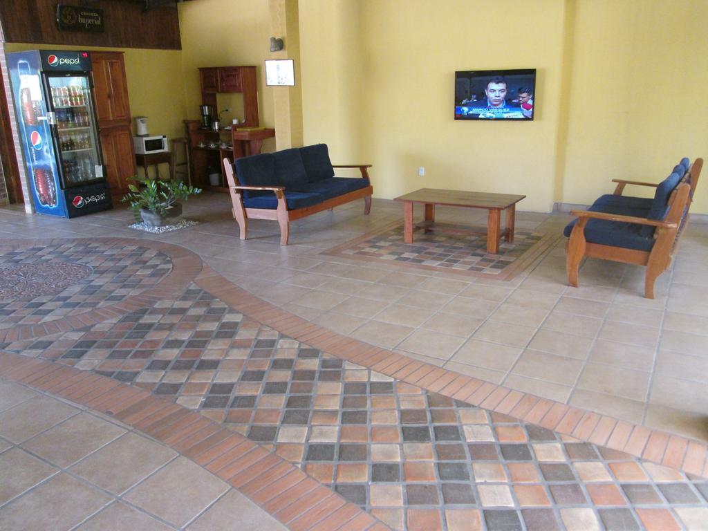 Hotel La Punta Puntarenas Exterior foto